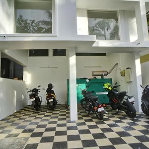 Hotel O Crystal Executive Suites